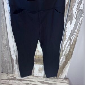 Torrid Slim Fix Technology Size 2R Black Pants Inseam 24” Never Worn!